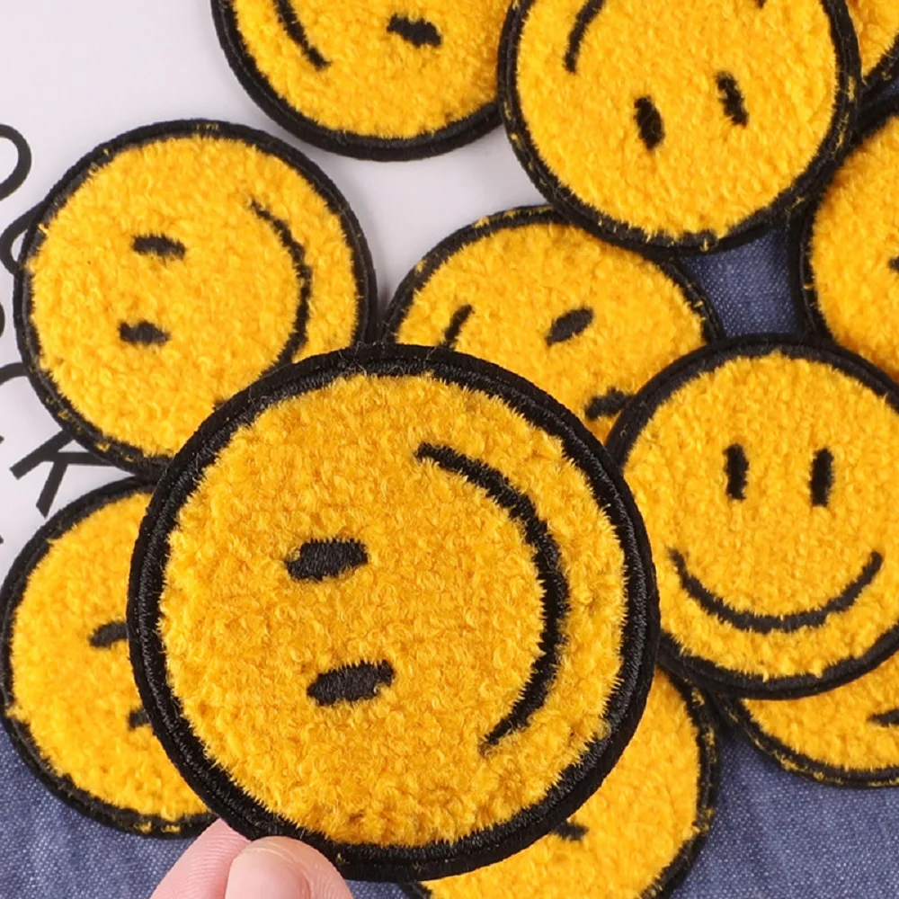 

5Pcs Yellow Smiling Face Chenille Towel Embroidered Iron On Patches For on Hat Jeans Sticker Sew-on Fashion Clothes Applique