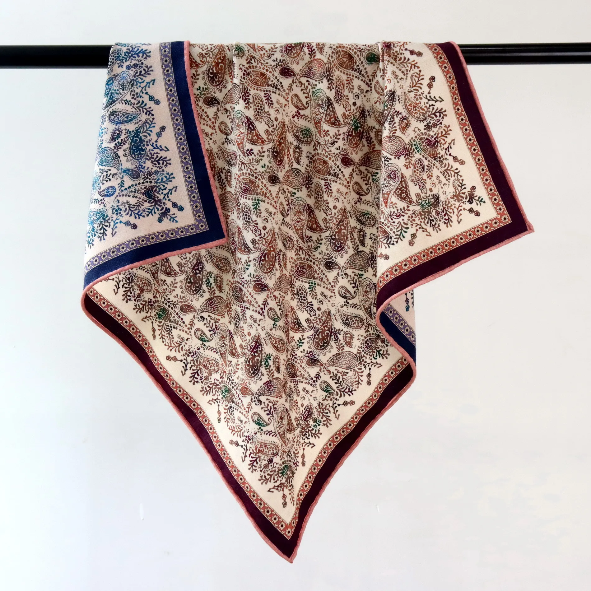 

70% wool 30% Silk Scarf for Women Shawls Wraps Foulard high quality Scarves 65cm Square Pashmina Female Hijab Bandana Kerchief