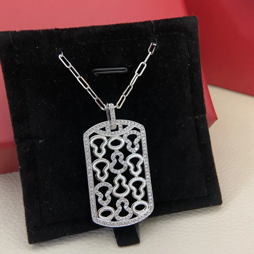 

2025 Elegant 925 Silver Classic Trendy Luxury Versatile Necklace for Women Lightweight and Comfortable to Wear​