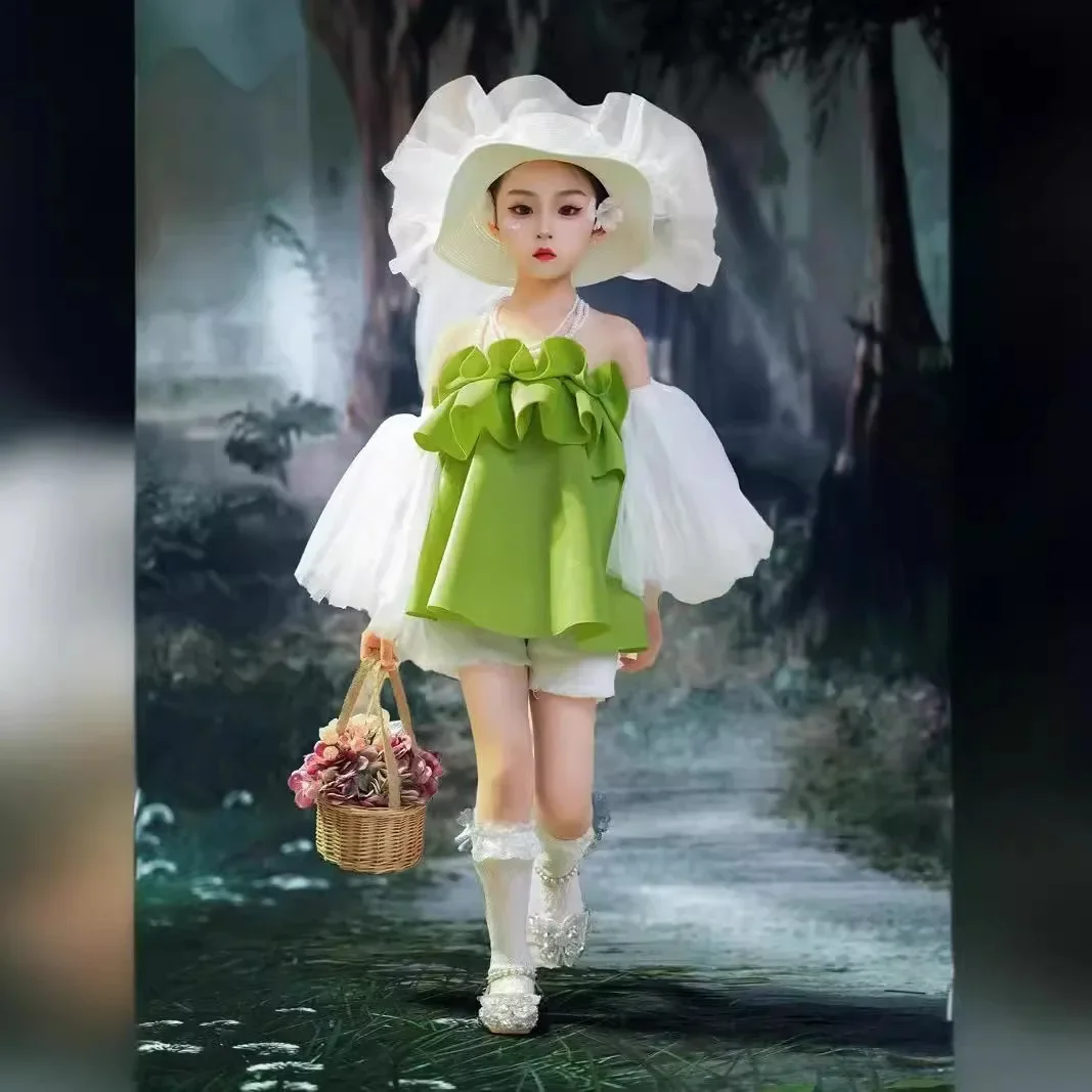 

Детский костюм для фотосъемки, зеленый костюм для девочки, платье для подиума в сельском стиле, сладкий и крутой стиль, большая детская футболка для выступлений