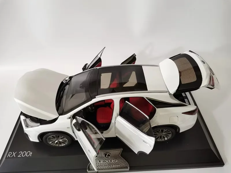 Genuine Premium Lexus Rx200t 1:18 Scale Diecast Off-Road Vehicle Collectible Car Model In Stock For Car Enthusiasts