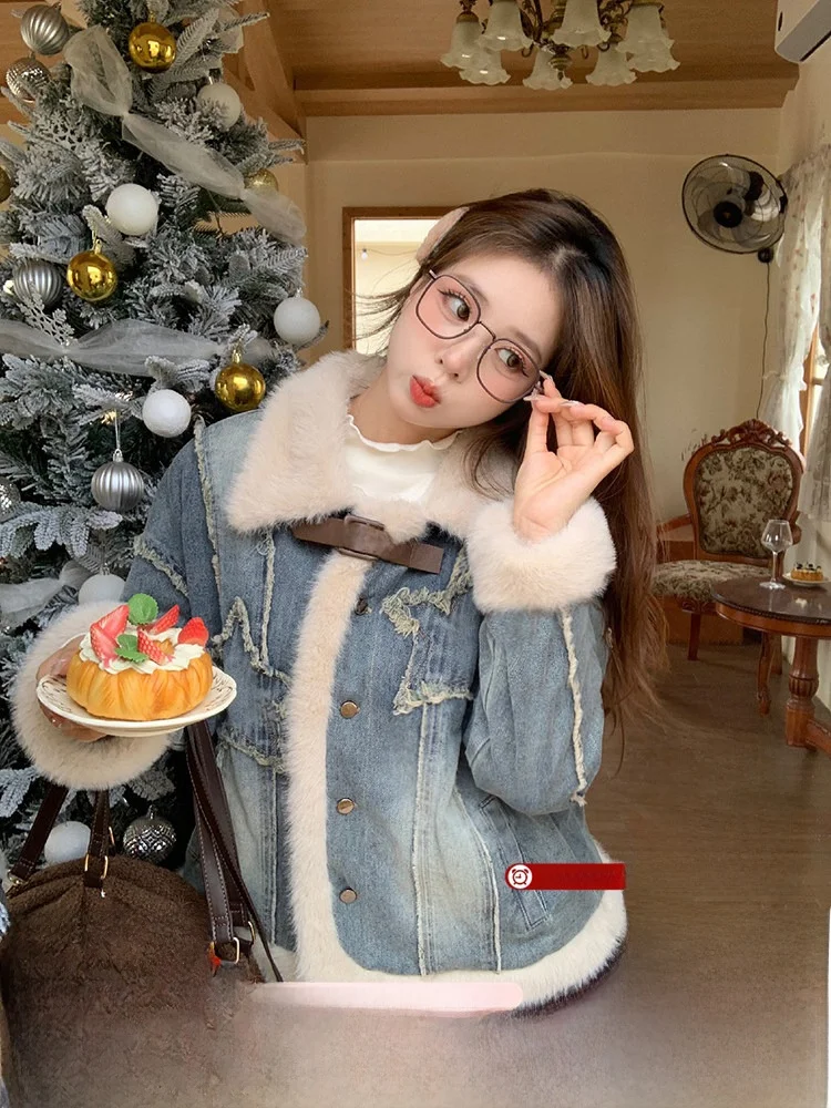 

Modern Girl Retro Fur Patchwork Denim Jaet Women's Autumn Winter Thiened Warmth Fce Lined Straight Tube Design Coat
