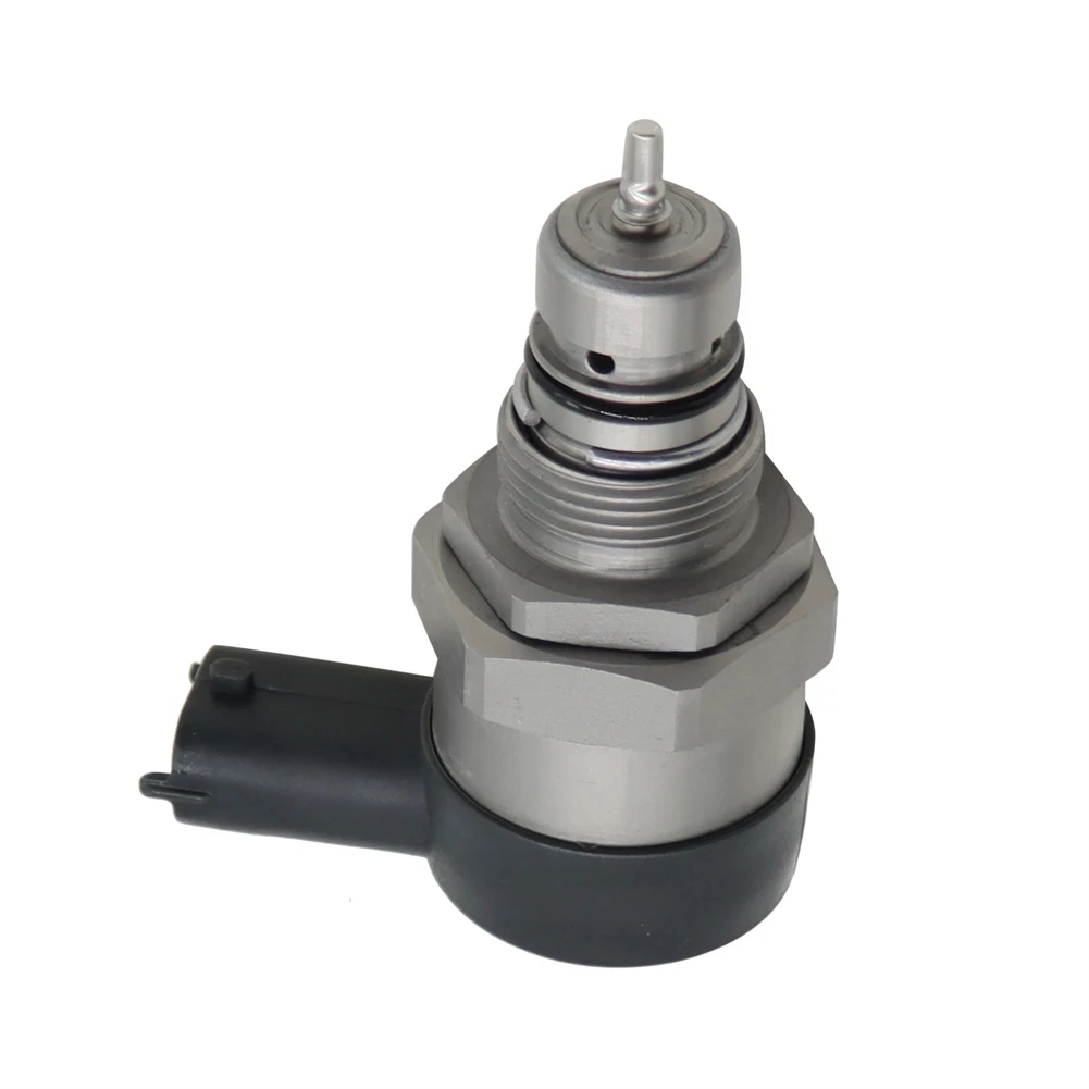 صمام التحكم في ضغط الوقود لـ A4 A5 لـ A6 S6 A7 ديزل 2 7 3 0L نماذج OEM 0281002859 057130764H استبدال