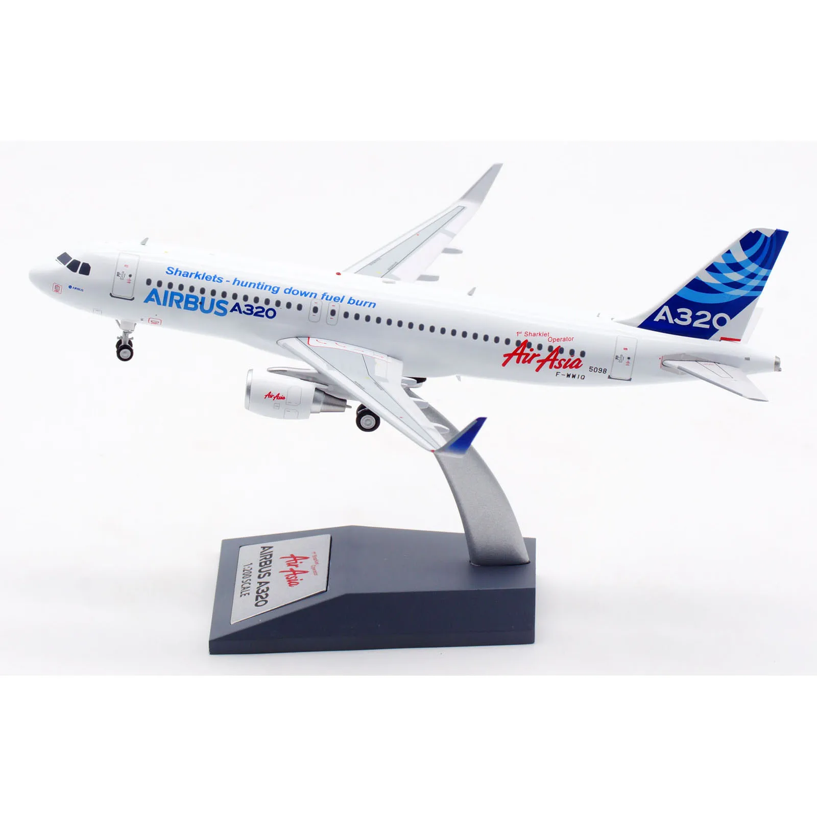 AV2041 Alloy Collectible Plane Gift Aviation 1:200 Airbus 