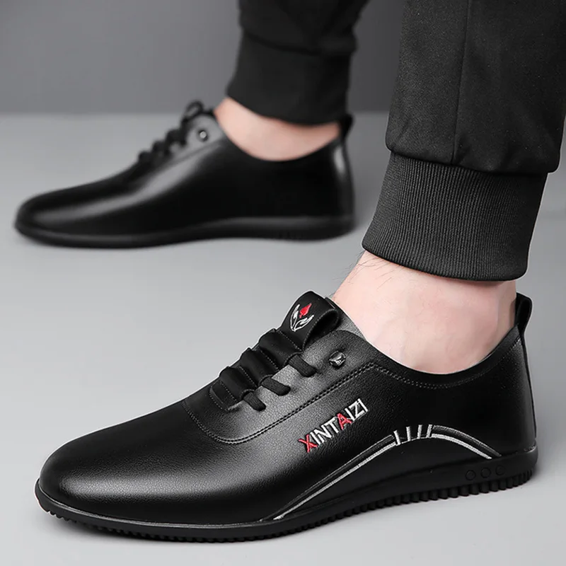 Mens Leather Loafers Slip on Soft Casual Shoes Non Slip Breathable Driving Flats Spring Walking Office Work Shoes Mocassin Homme