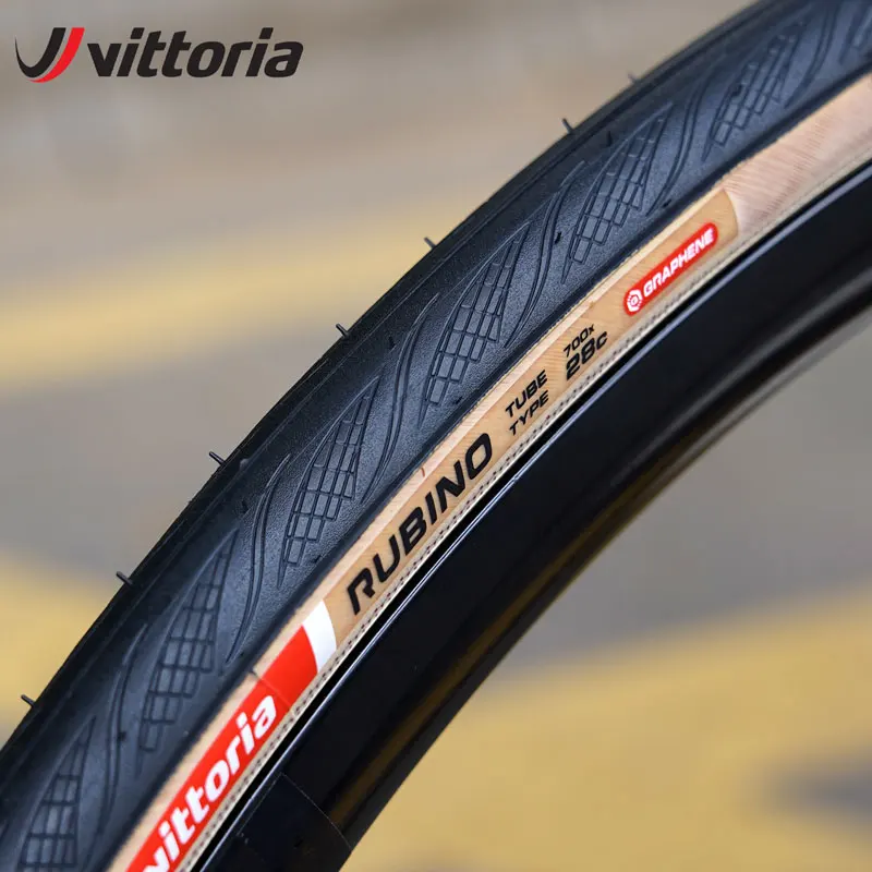 

Vittoria Rubino 700X25C/28C/30C Tube Tire Road Bike 100 TPI Nylon Casing Bead Shield Graphene Anti-Puncture Belt Folding Tyre
