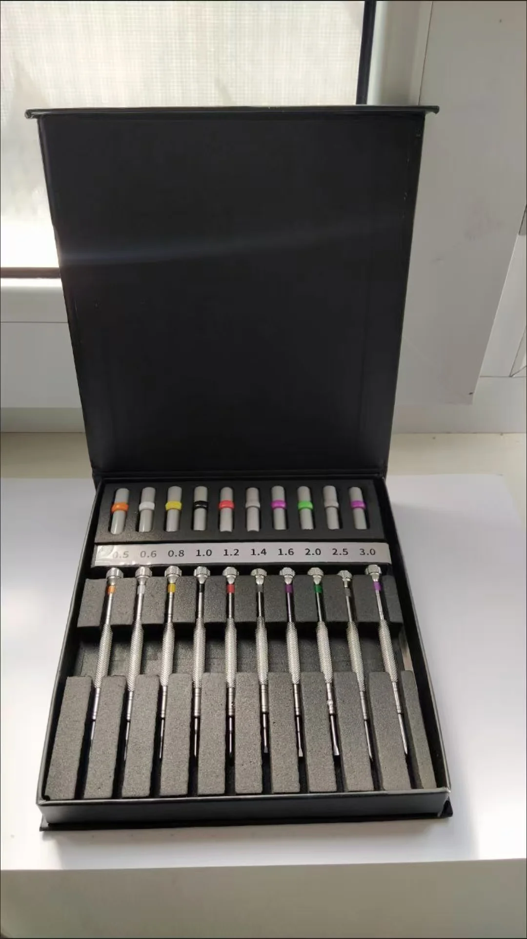 outils-de-reparation-de-montres-jeu-de-tournevis-manuels-de-precision-de-10-pieces-avec-tetes-croisees-et-plates