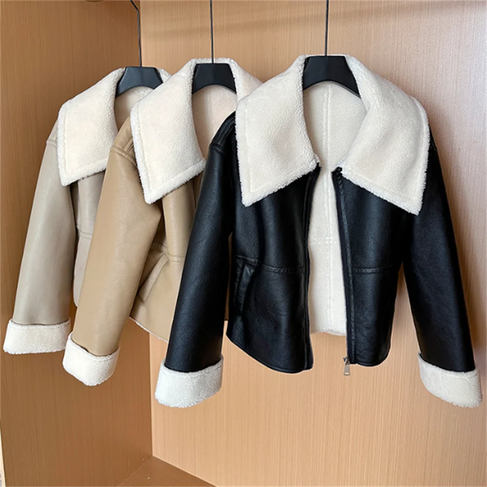 women loose motorcycle jacket autumn winter lamb fur  jacket