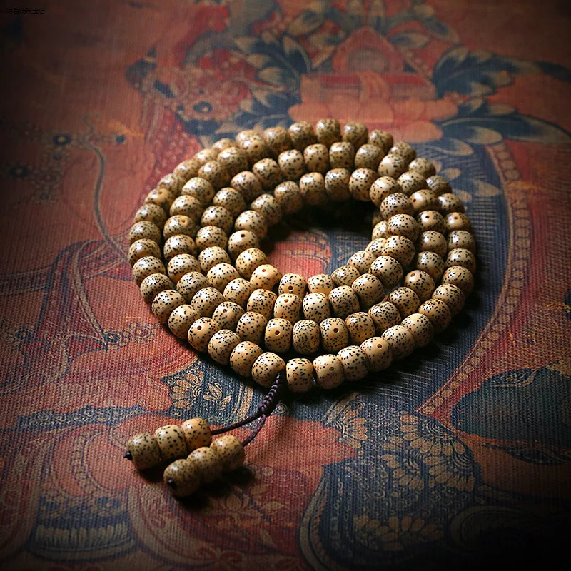 Moon Bracelet, Hainan, 3-Year-Old, Aged Seeds, -Grade Bodhi, 108 Beads, High-Density, Exquisite Buddhist Prayer B