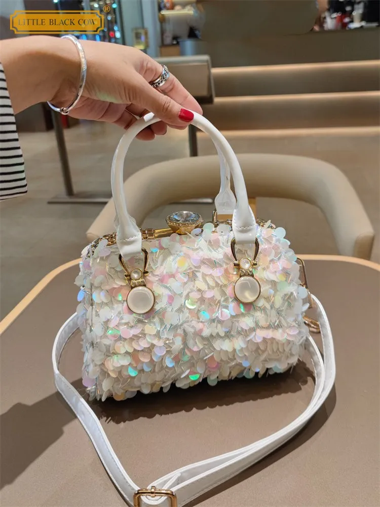 

Модная женская сумка из спилка с пряжкой из шелковой кожи и бусинами в стиле пэчворк, элегантная женская универсальная сумка через плечо под мышками