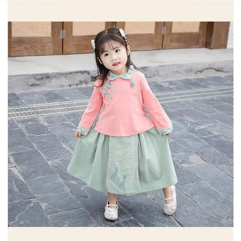 Girls Autumn New Two Piece Sets Chinese Style Embroidery Hanfu Qipao Children Lovely Sweet Role Play Vintage Button Costume