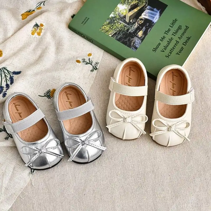 2026 Spring and Autumn New Cute and Sweet Bow Princess Shoes for Female Babies Comfortable and Breathable Walking Shoes