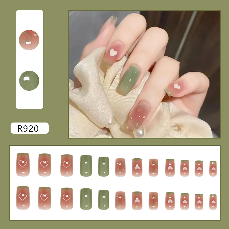 24 قطعة أحمر الخدود الحب القلب نمط اضغط على الأظافر لامعة العنب الأخضر الفرنسي نمط الأظافر كاذبة Ins الربيع لطيف وهمية مسمار يمكن ارتداؤها