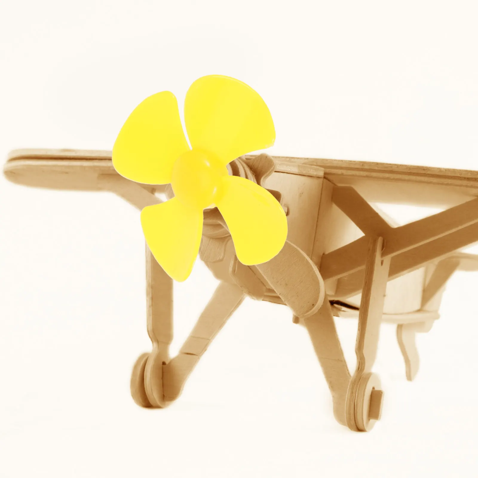 

20 шт. микро-пропеллеров с четырьмя лопастями, 40 мм, аэродинамический дизайн, для самодельных авиамоделей, научных проектов STEM, квадрокоптеров, мини-моторов