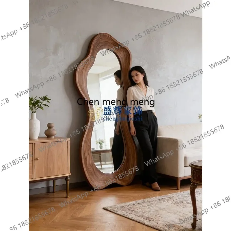 R Medieval retro style full body, home living room floor-to-ceiling dressing mirror, wabi-sabi style, clothing store fitting