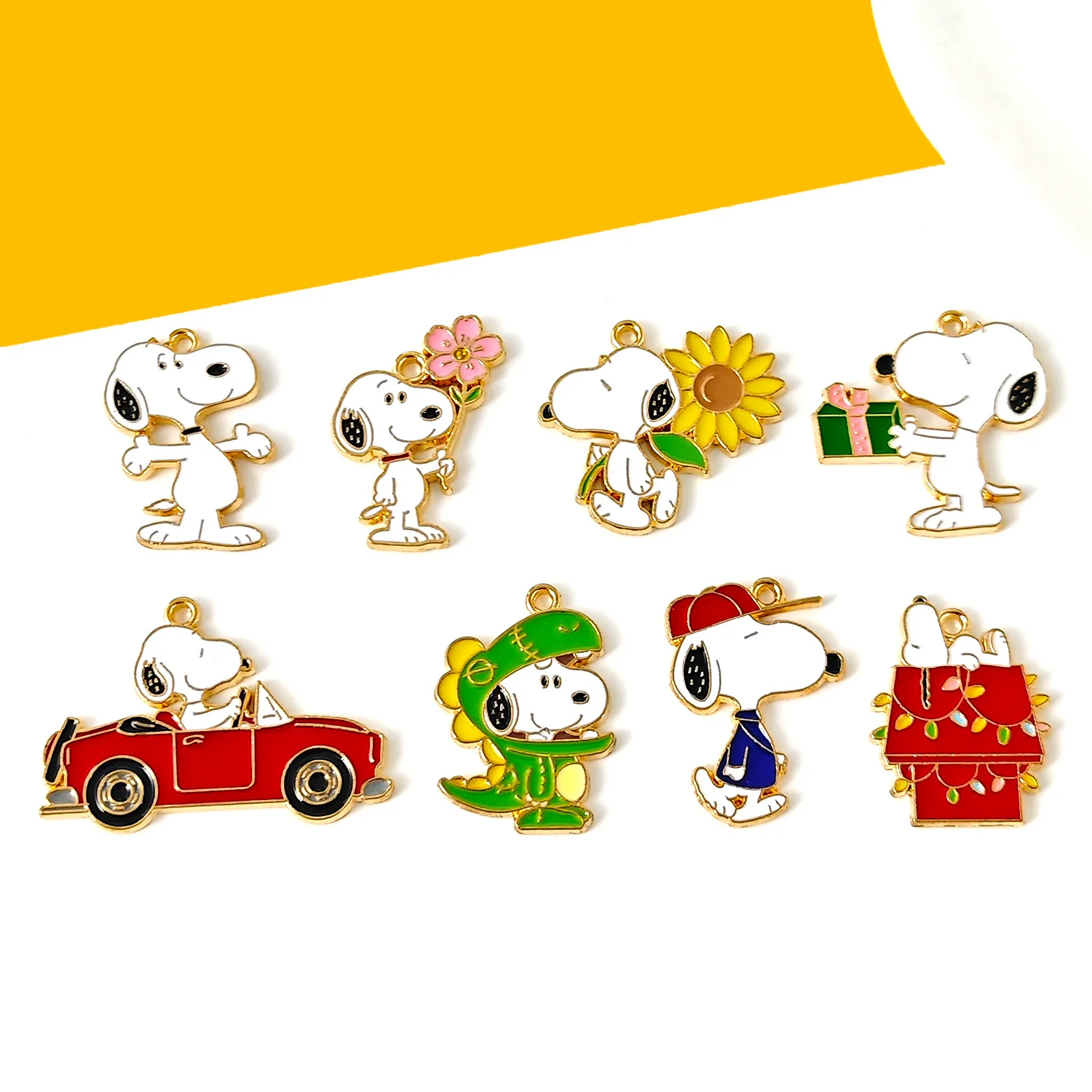 10/20/30 Piezas Lindos Llaveros de Metal de Snoopy DIY Hechos a Mano para Fabricación de Llaveros de Aleación, Lindos Llaveros de Snoopy, Regalo para Fans