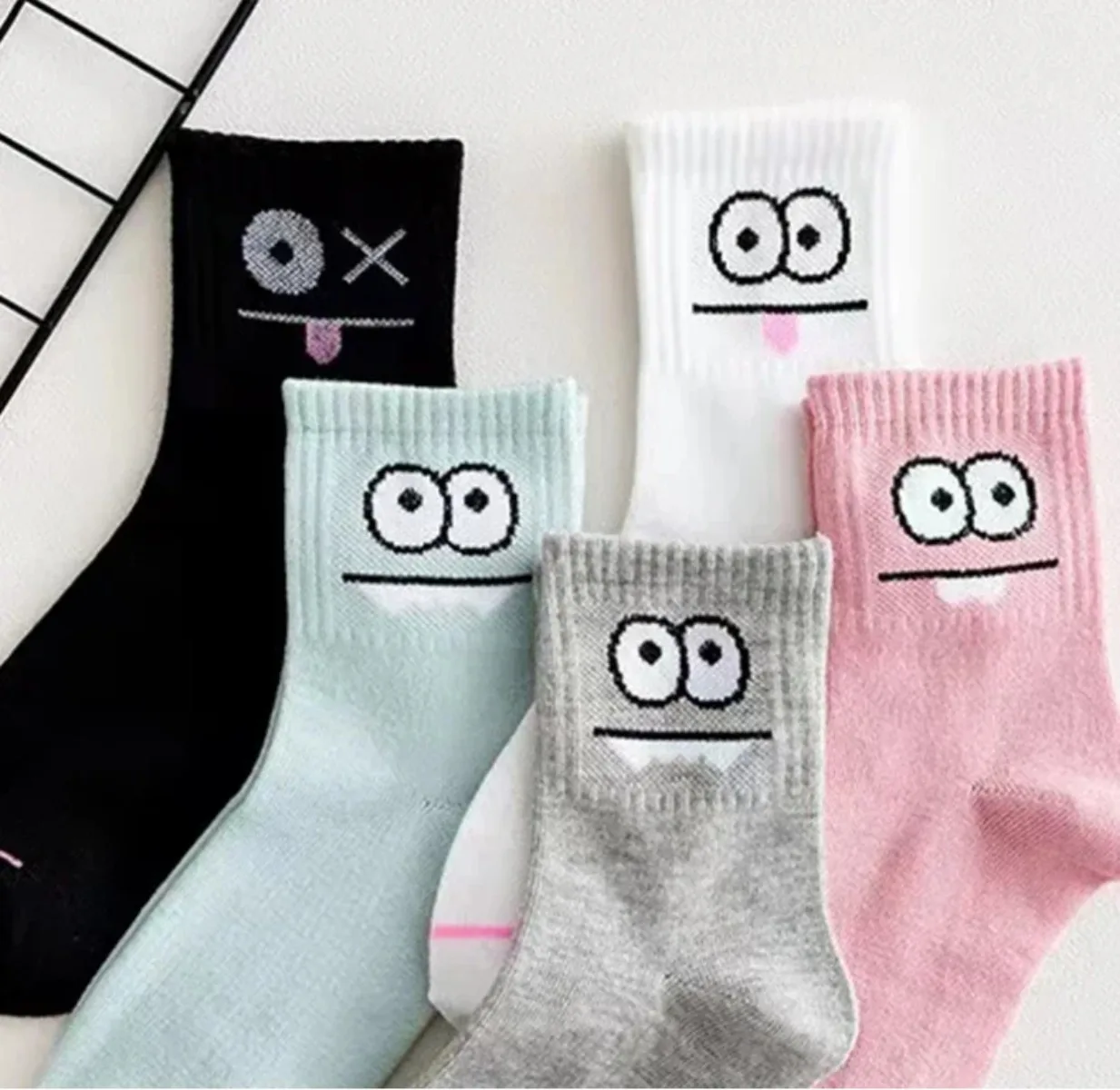 5 Pairs Cute Expression Print Socks Comfy Funny Mid-Calf Crew Socks All-Match Women's Cotton Rich Casual Socks