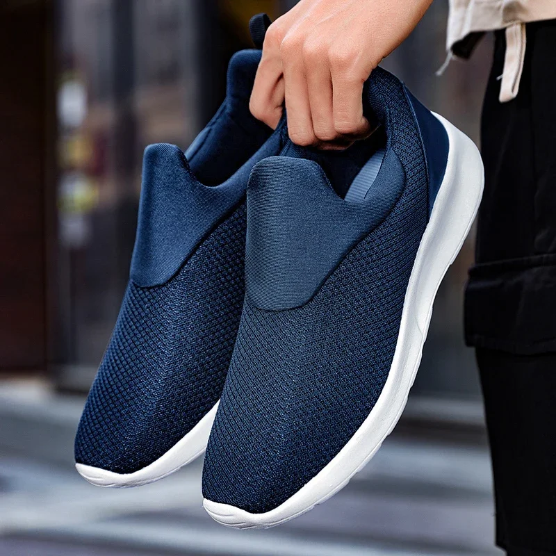 Lage Top Casual Schoenen Outdoor Heren Sneakers Ademende Hardloopschoenen Lichtgewicht Comfortabele Mesh Slip Op Solide Plus Maat 39-47