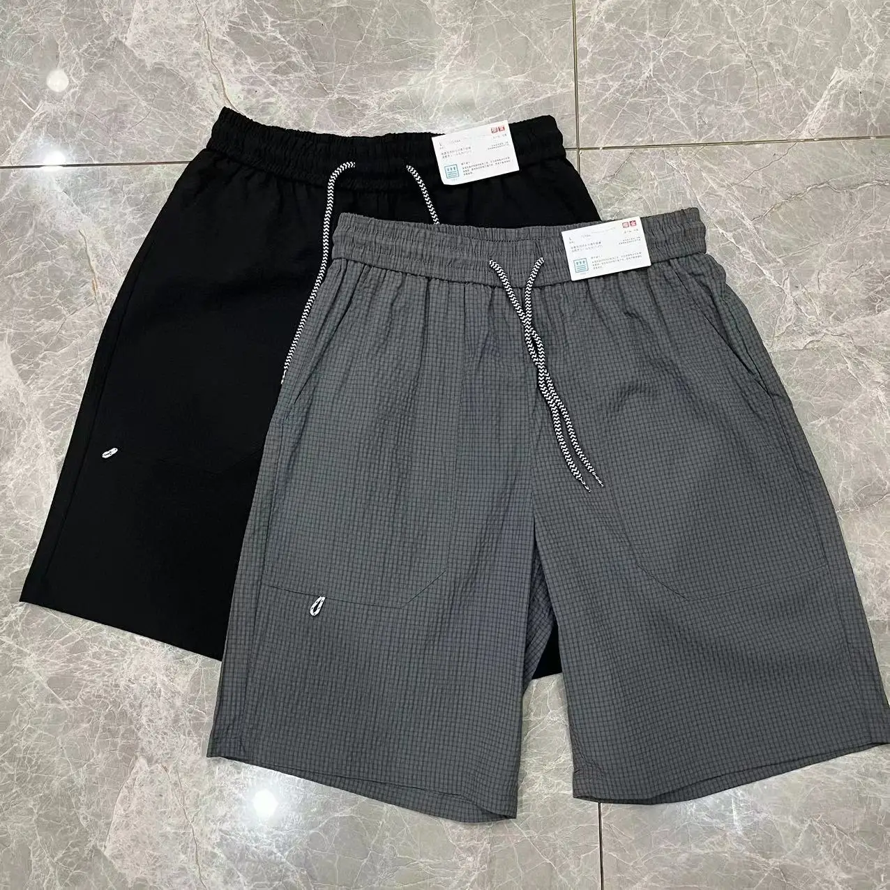 

Легкие и удобные летние мужские брюки из дышащей ткани с текстурой «пузырьков», длина до колена, повседневный спортивный стиль