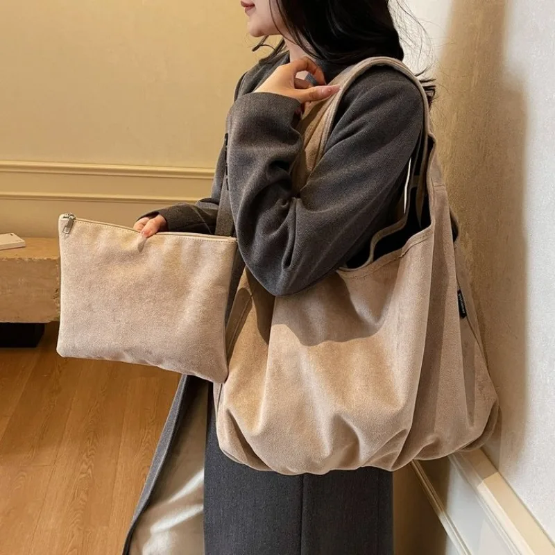 

Luxurious Crossbody Diaper Bag Handbag Tote Bookstore Purchase Large Capacity Exquisite Glamorous Chic Functional Versatile