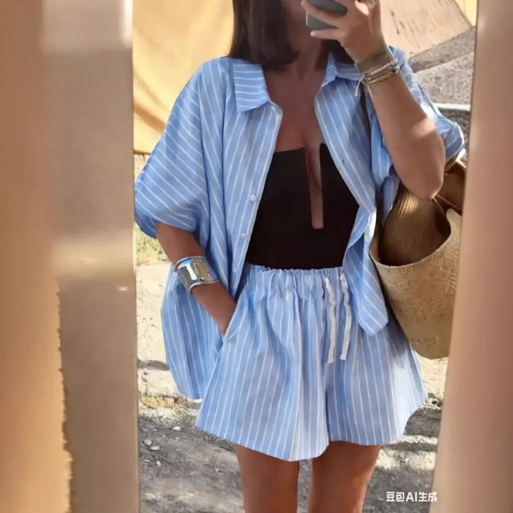 2026 New Women's Summer Striped Shirt Pocket Shorts Two-piece Set Fashionable Loose Casual Sets