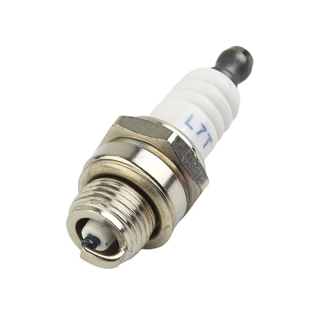 Spark Plug For SPARK PLUG RJ19LM For Kohler BR2LM GL2RC High Quality Spark Plug Garden Power Accessories