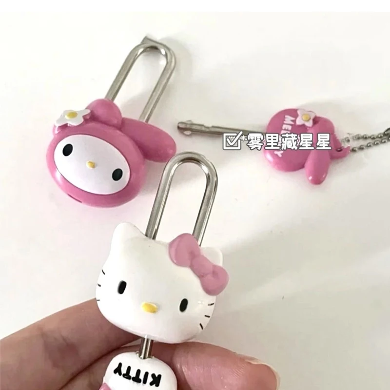 Kawaii 3D Big Head Hello Kitty Lock With Key Cute Charms Melody Pink Lock Key Birthday Gift Funny Decoration