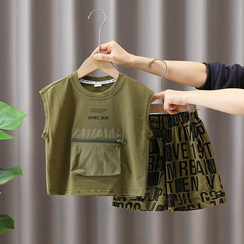 

Children's Summer 2025 New Little Boys Sleeveless Tank Top Two Piece Set