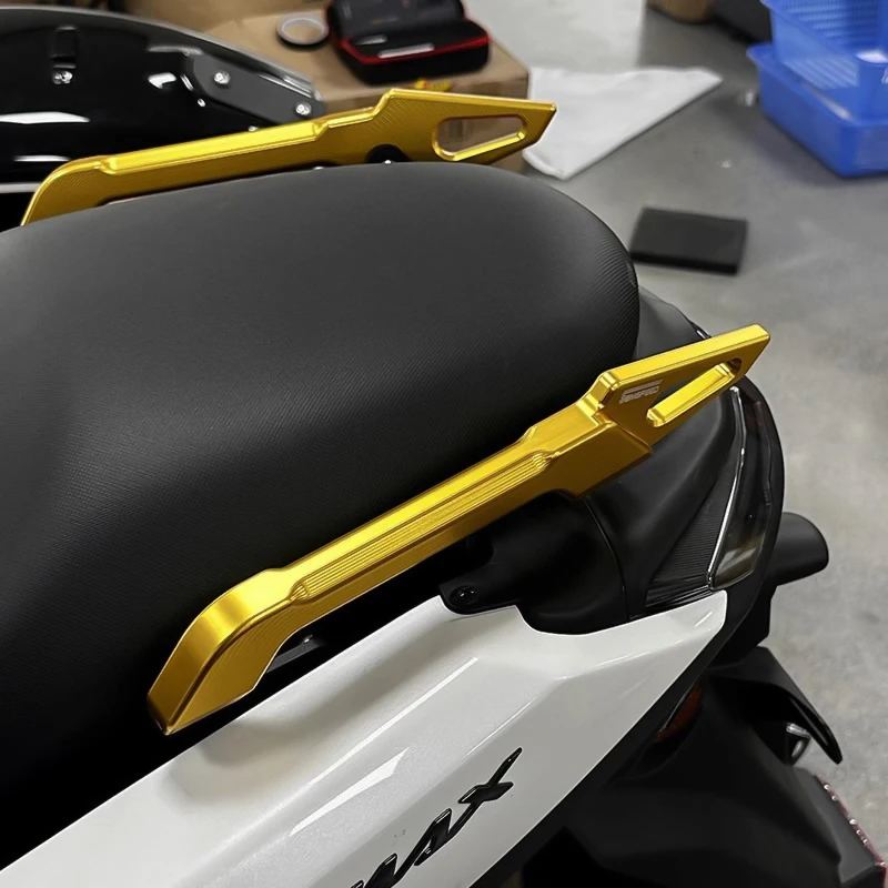 

Для YAMAHA NMAX155 NMAX 155 2025-26: Модифицированные аксессуары, задняя ручка для пассажира, поручень, кронштейн-подлокотник