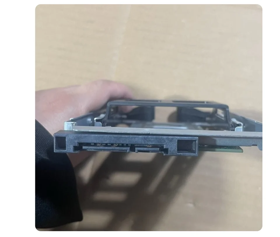 2.5 to 3.5 Hard Drive Adapter for HP Z420 Z440 Z620 Z800 Z820 Z840