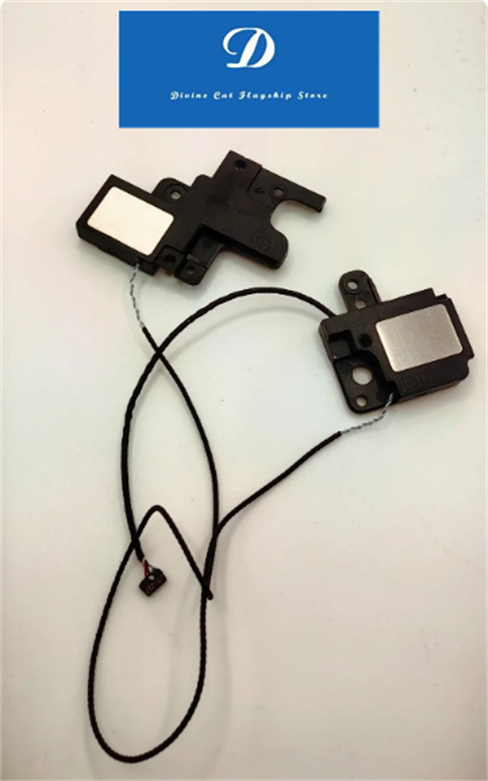 Altavoz para mesa ASUS GZ301Z TPC AX211D2W