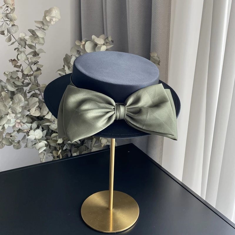 Vintage Satin Velvet Formal Fedoras Women Green Bowknot Flat Jazz Hat Elegant Ladies Church Tea Cocktail Party Hat Headpiece