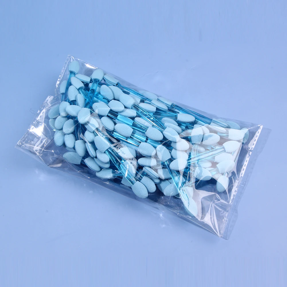 50 قطعة من فرش ظلال العيون إسفنجة مزدوجة الجوانب للنساء، أداة توزيع مستحضرات التجميل، هدية للنساء