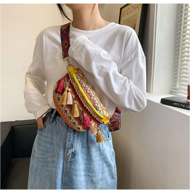 Women Folk Style Waist Bags with Adjustable Strap Variegated Color Fanny Pack with Fringe Decor