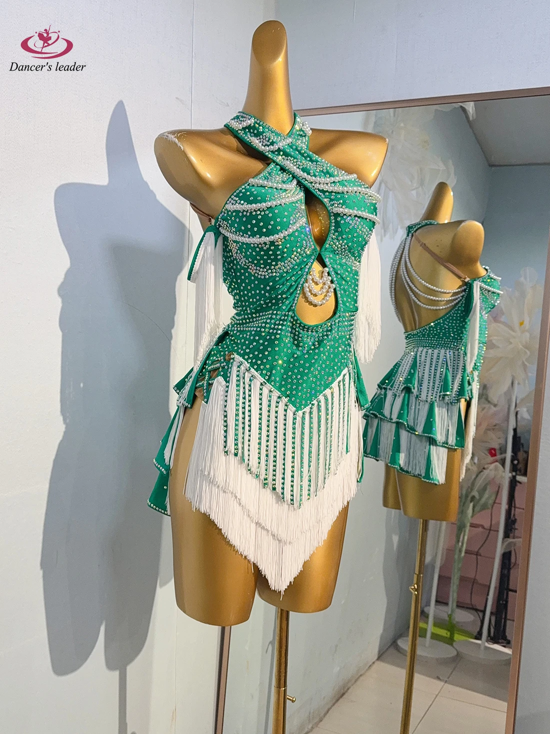 فستان نسائي لمسابقات الرقص اللاتيني الراقية مخصص بسلسلة من اللؤلؤ بلونين شرابة تشا سامبا أداء حجر الراين