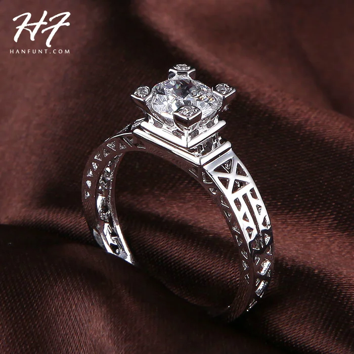 Unique Eiffel Tower Design Rings for Women Sliver Color Romantic Zirconia Crystal Finger Rings R139 R336 Xmas Gift