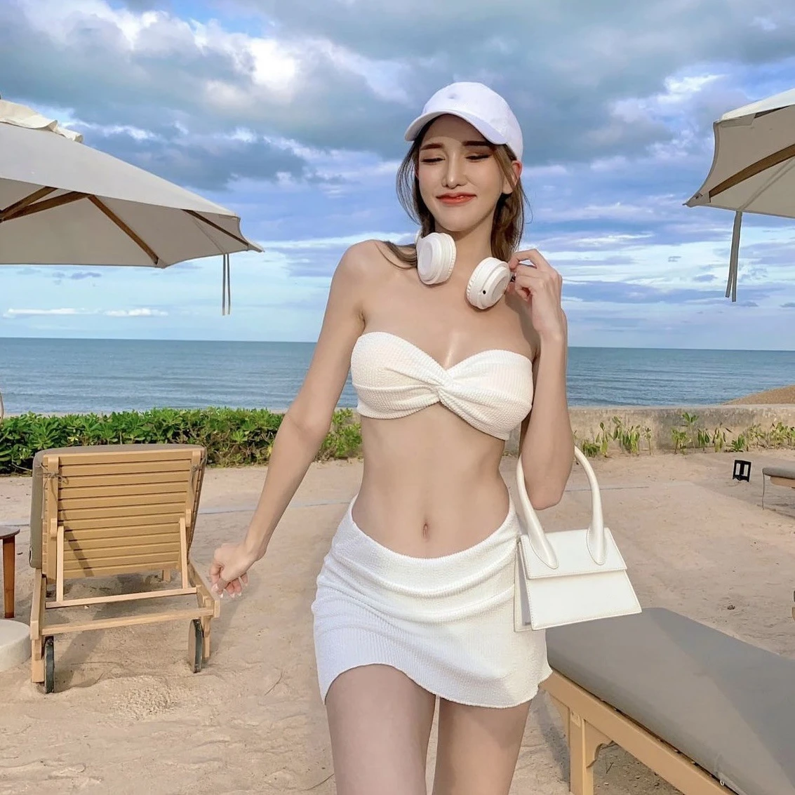 Sexy White Bandeau Swimwear High Waist Beach Skirt 2024 Women Two Pieces Swimsuit Bathing Suit Korean Bikini Set Beachwear Pool