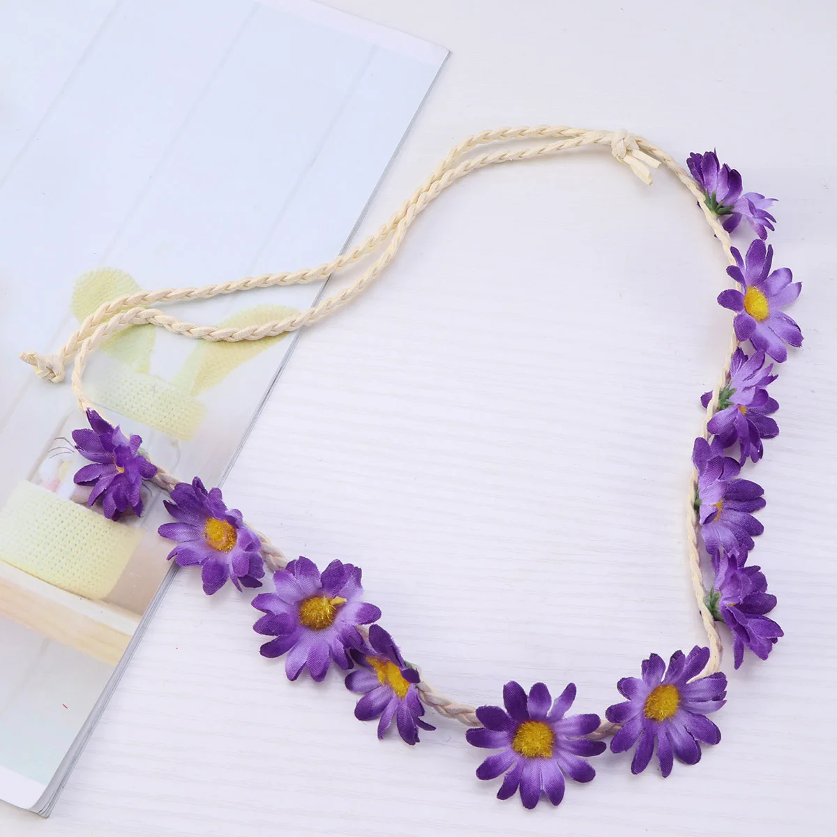 

2pcs Flower Hair Wedding Women Hair Hoop Headpiece Women Hoop Bridal Accessories Daisy Headb Elegant Fabric Unique Design