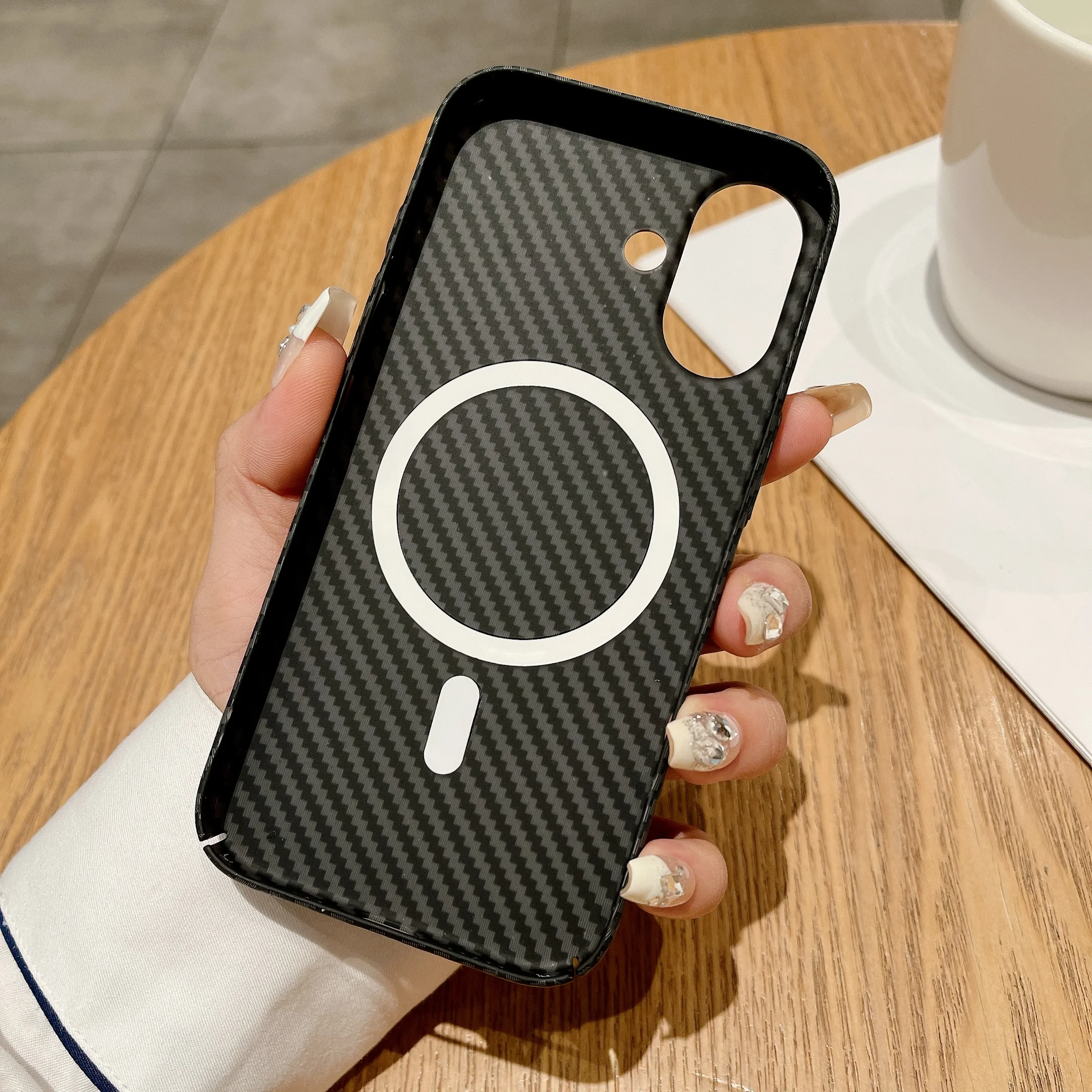 Luxury Carbon Fiber Kevlar Pattern For Magsafe Magnetic Case For iPhone 17 Air 16 15 14 Plus 13 12 11 Pro Max Shockproof Cover - view 4