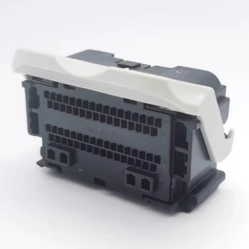 1438136-1 70 دبوس موصل سالب الإسكان، 0.64 مم و 1.5 مم محطة متوافقة، غلاف موصل كهربائي أصلي للأسلاك