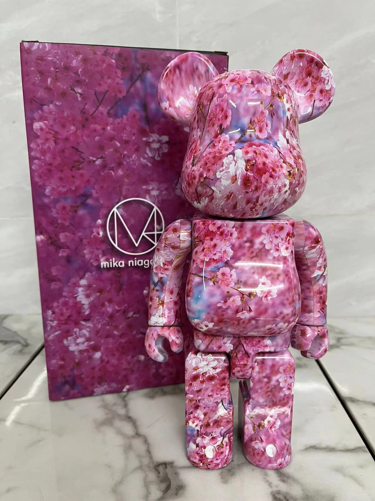 28cm 400% Cherry blossom Bear Action Figures DIY Painted Medicom brick Home Decoration Kids Christmas Gifts