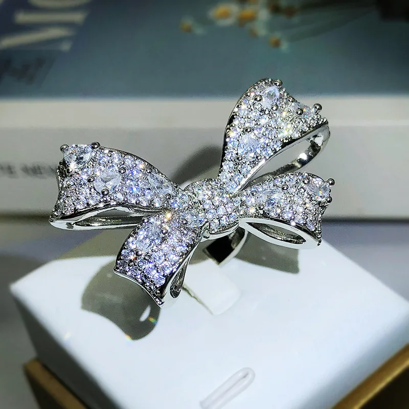 2022 New Fashion Big Bow White Zircon Ring Ladies 925 Stamp Wedding Party Anniversary Jewelry Gift