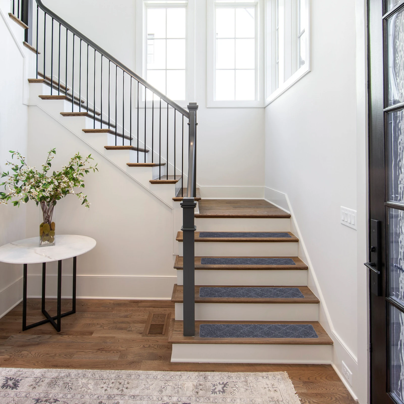 

4Pcs Stair Treads Step Mats Anti-Slip Reusable Washable for Wooden Steps Staircase Stairway Floor Protection Stair Treads Mats