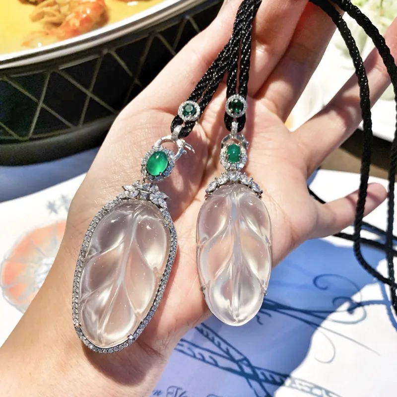 

Ice Jade Chalcedony Leaf Madagascar Glass Pendant Necklace Sweater Chain