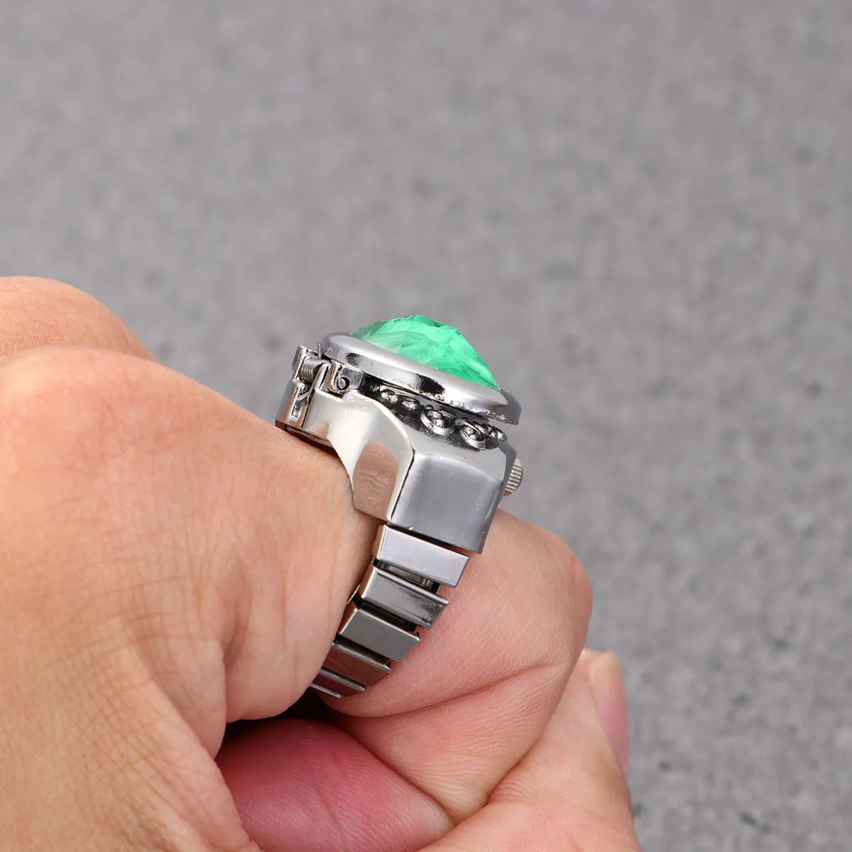 

Oval Watch Finger Ring Green Classic Quartz Stretch Band Mini Watch Ring Fashionable Unisex Finger Gift Birthday Christmas