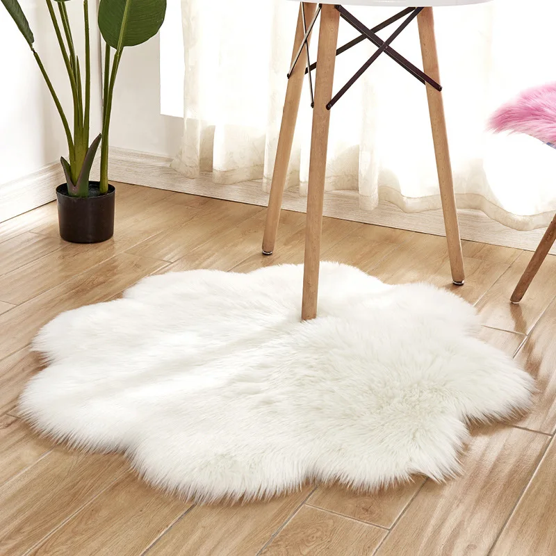 European Plum Plush Carpet Decorative Living Room Bedroom Bay Window and Mat for Household Use Decoration Home Rugs Indoor