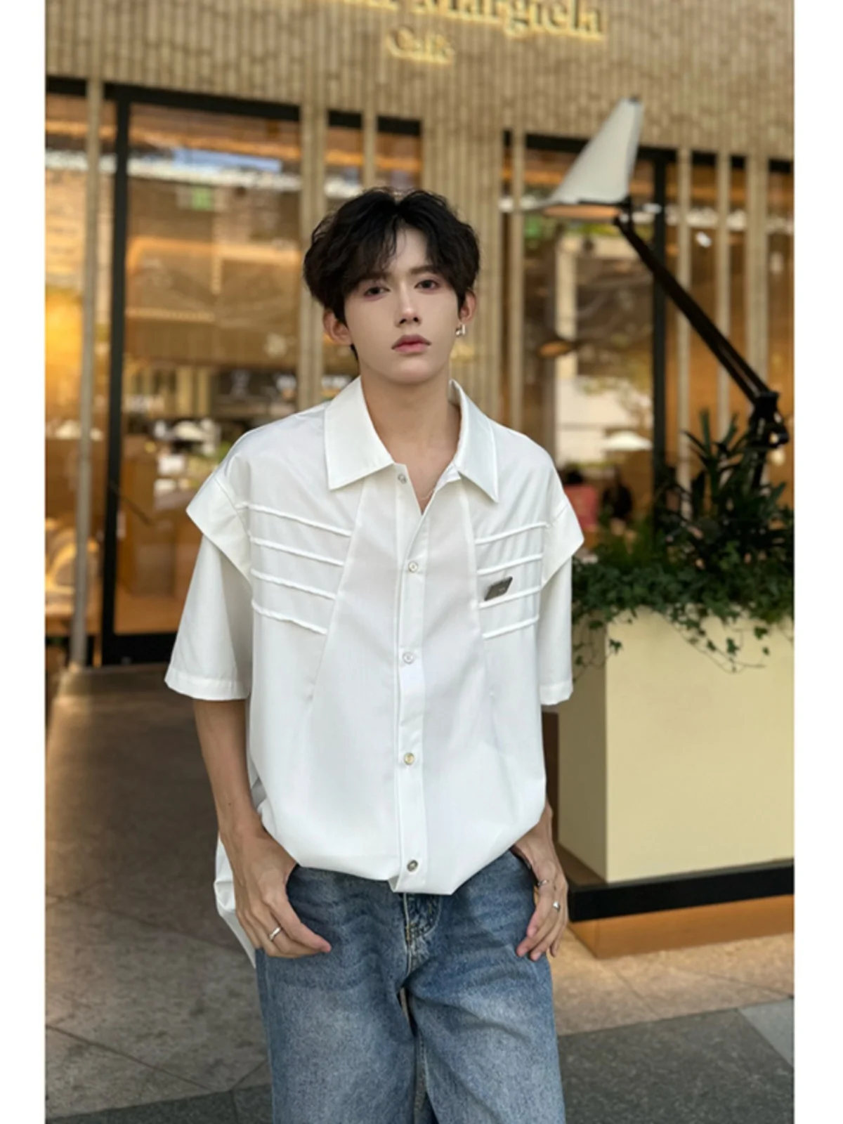 

White Ice Silk Pleated ort Sve irt Men's Summer Cleanfit Outer Design False Two-Piece irt Durable Polyester Fiber