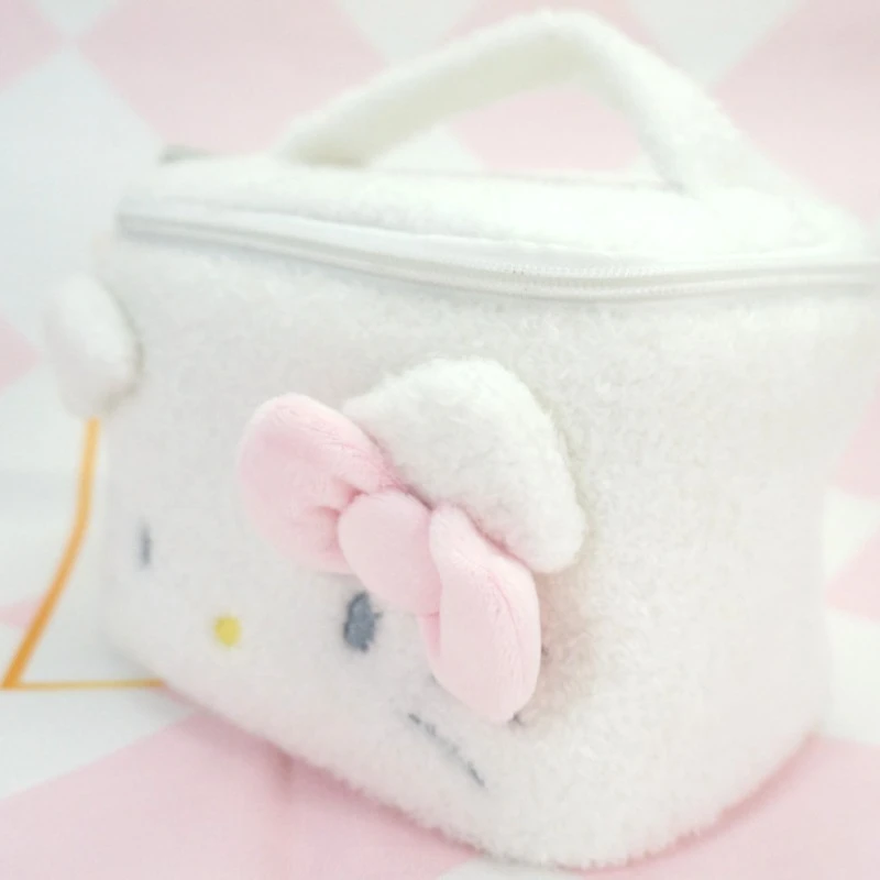 Sanrio Hello Kitty Plush Cosmetic Bag Cute Kuromi My Melody Zipper Large  Women Travel Make Up Toiletry Bag Washing Pouch Pouch