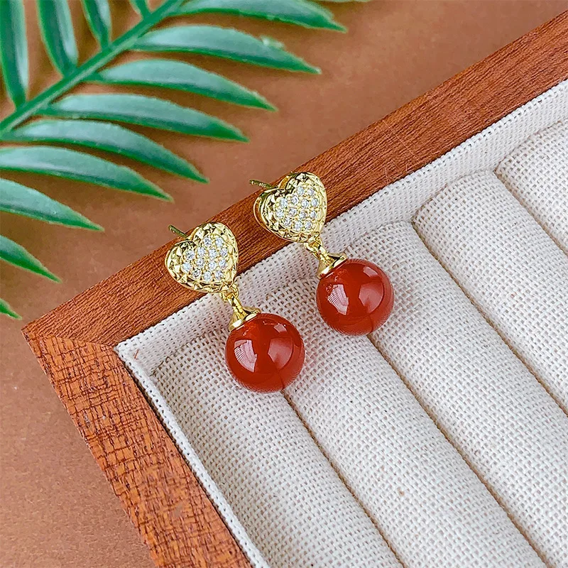 

Minimalist Retro Earrings S925 Silver Needle Green Chalcedony Beads Light Luxury High-end Earrings for Women