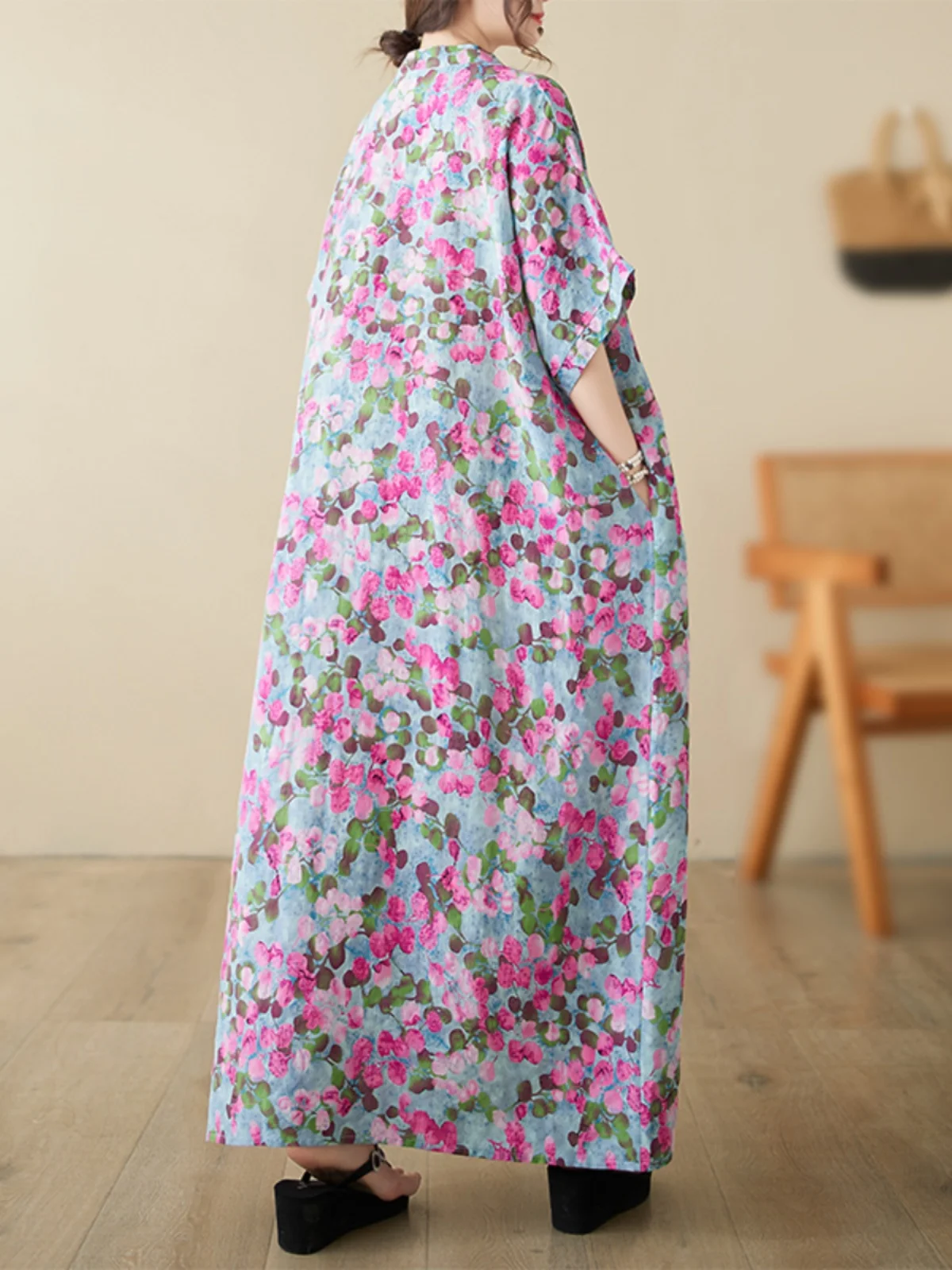 レトロな花柄Vネックコットンリネン女性用サマーアーティスティックルーズオルトスヴェワイドヘムラインAラインロングローブ